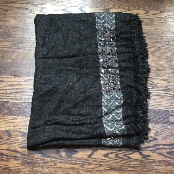 Grey sequin Infinity Scarf - Picture 2 of 9